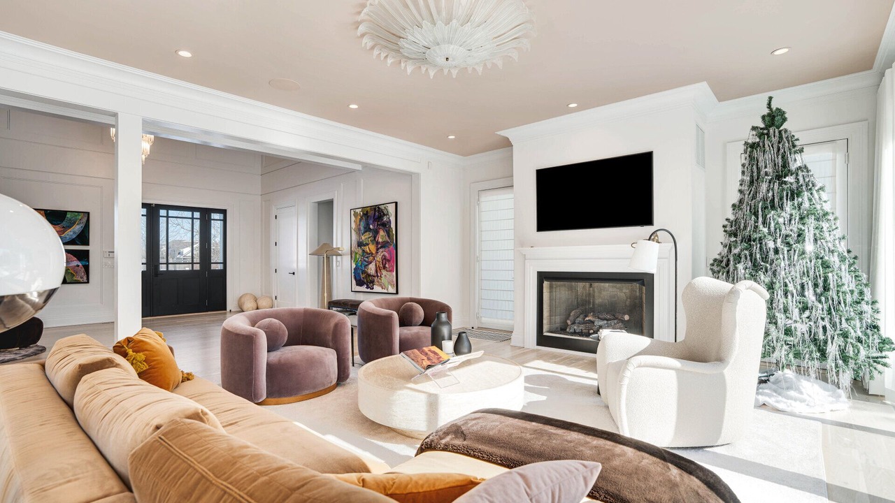 Photo of Livingroom in Tuckahoe