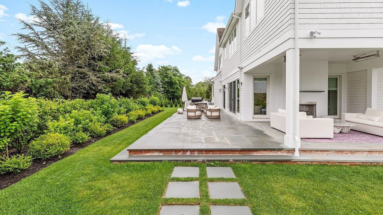 Photo of Patio Balcony in Tuckahoe