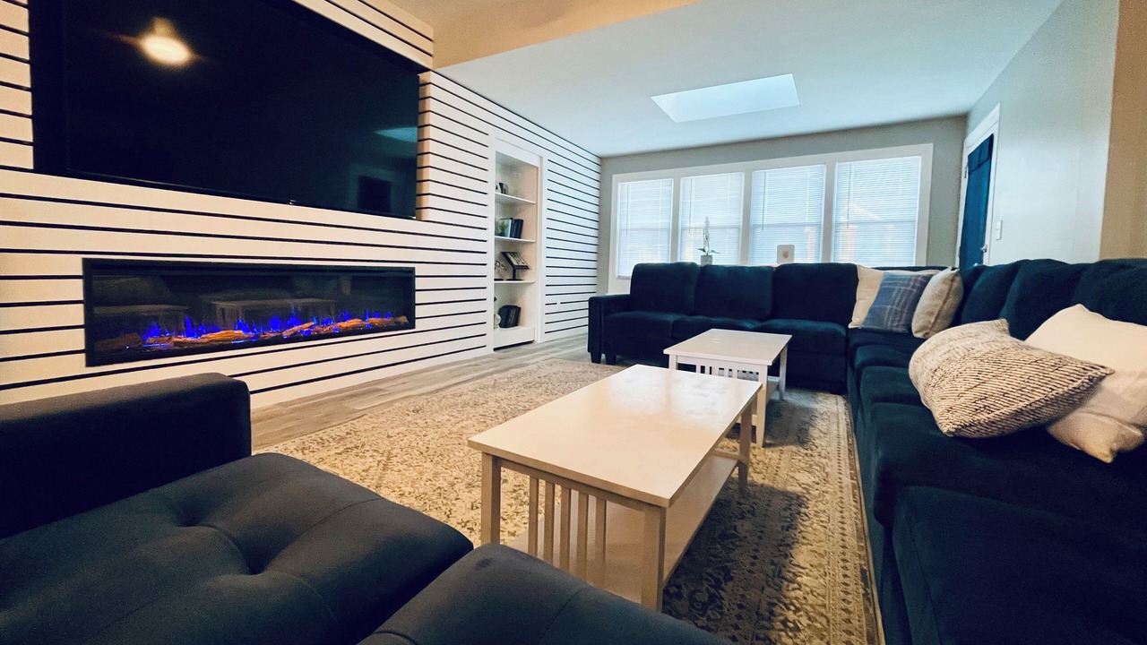 Photo of Livingroom in St. Charles