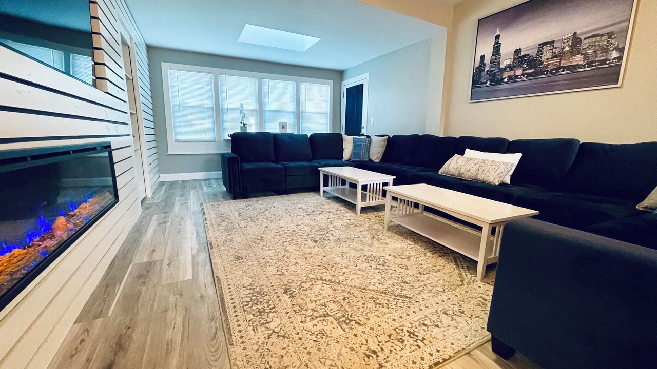 Photo of Livingroom in St. Charles