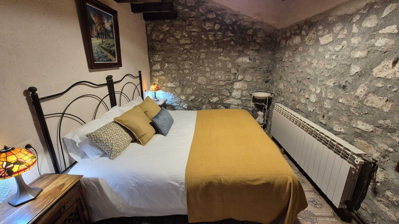 Photo of Bedroom in Montagut