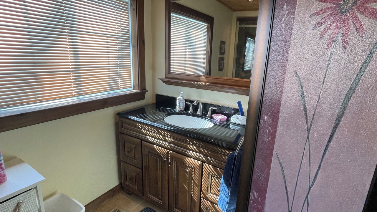 Photo of Bathroom in Tweed