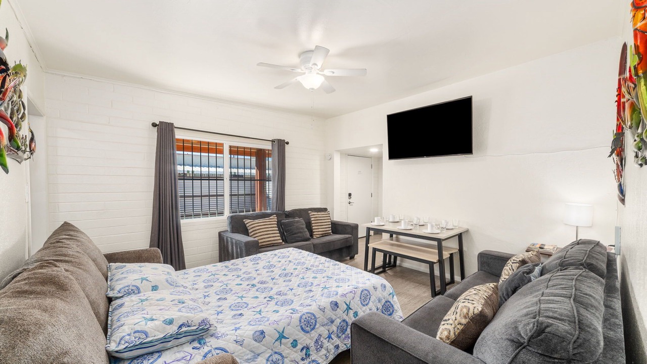 Photo of Livingroom in Tucson