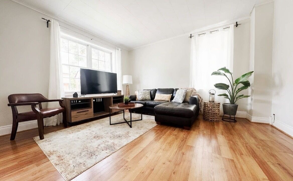 Photo of Livingroom in Walkerville