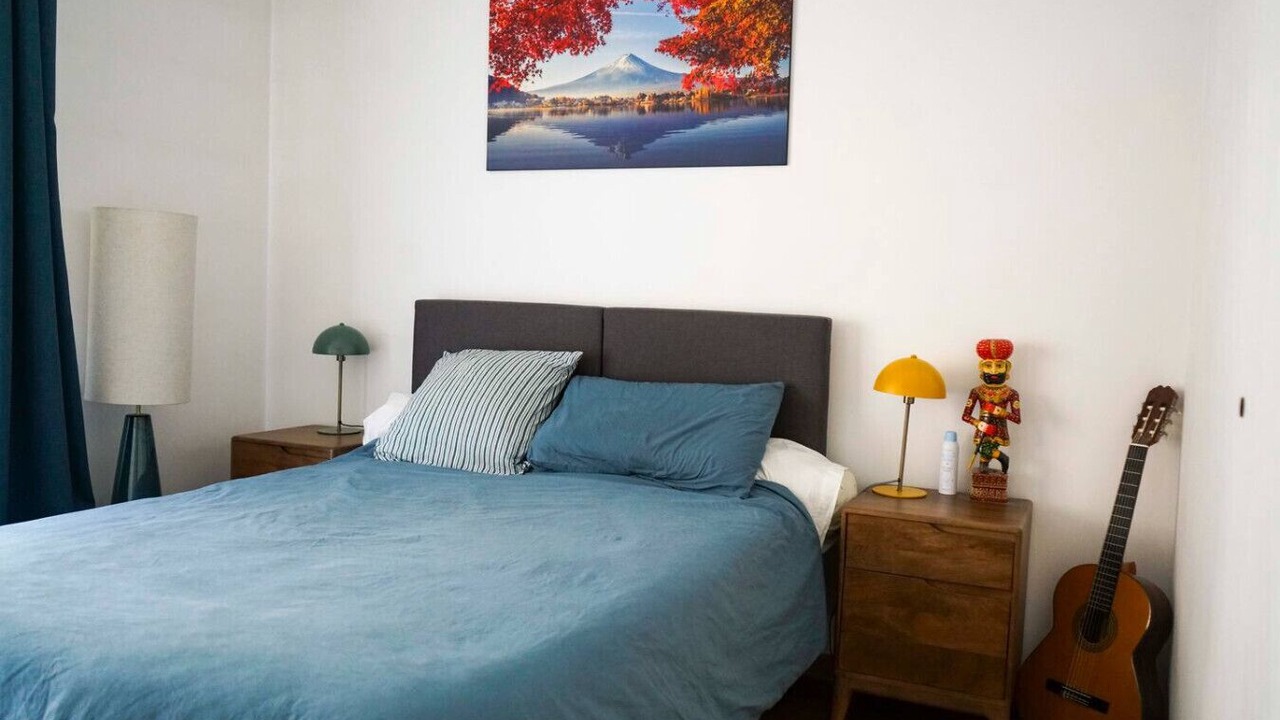 Photo of Bedroom in Republique–Point-du-Jour