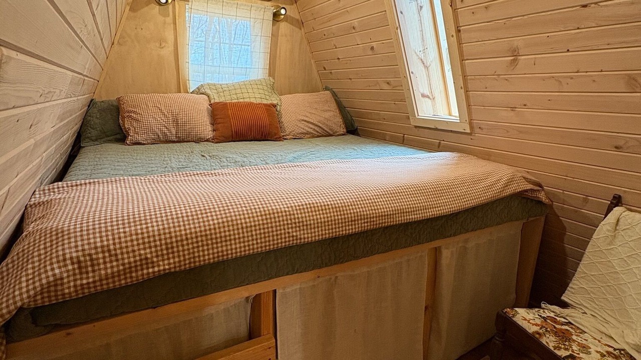 Photo of Bedroom in Omaha