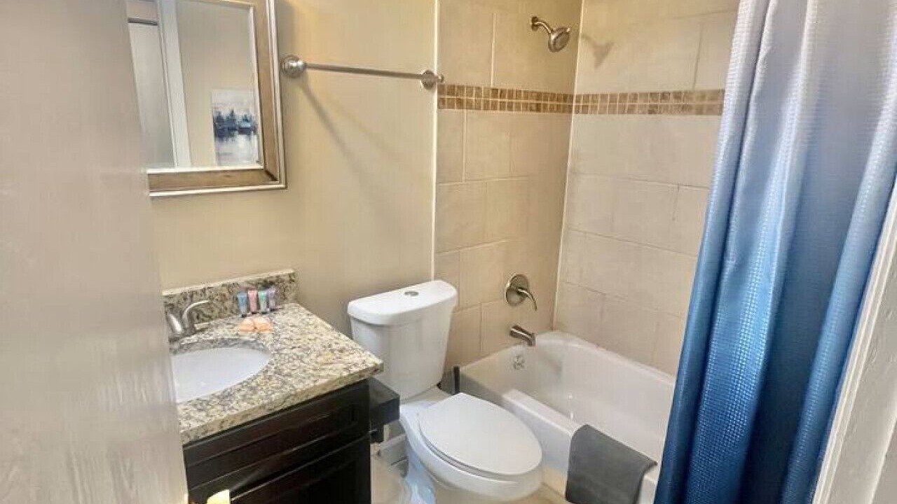 Photo of Bathroom in DeBaliviere Place