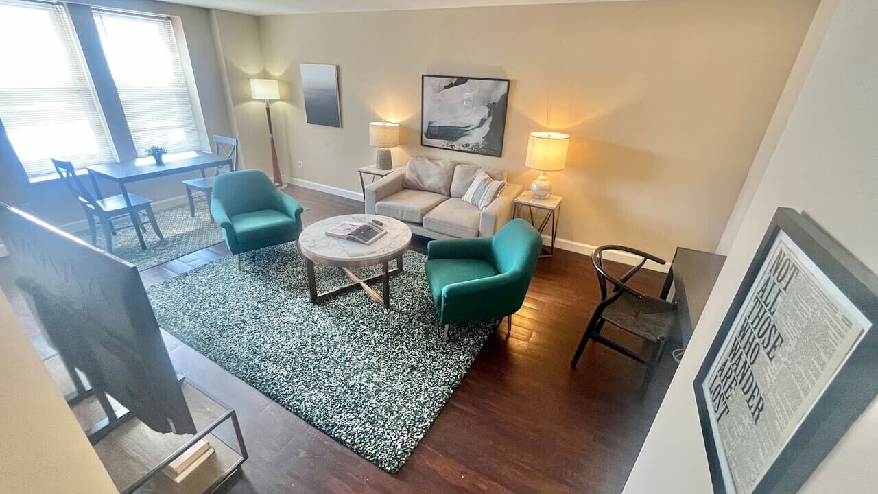 Photo of Livingroom in DeBaliviere Place