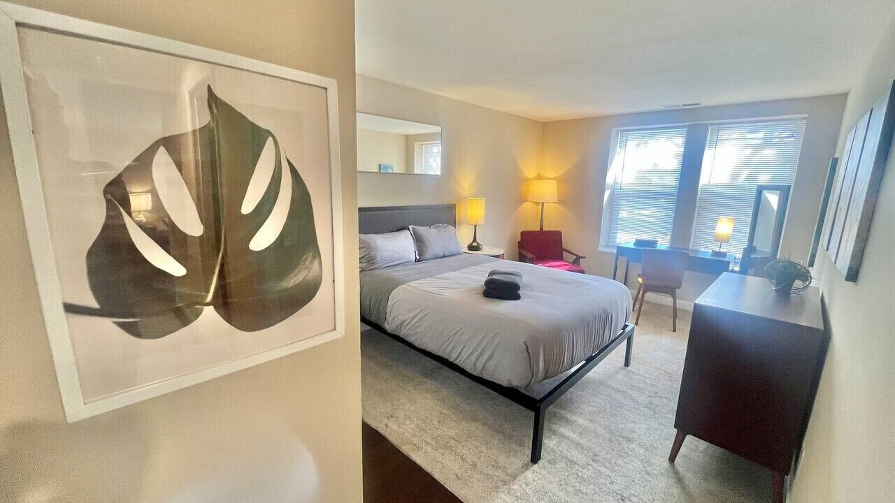 Photo of Bedroom in DeBaliviere Place