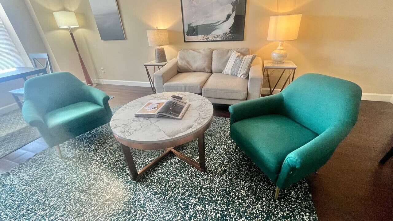 Photo of Livingroom in DeBaliviere Place