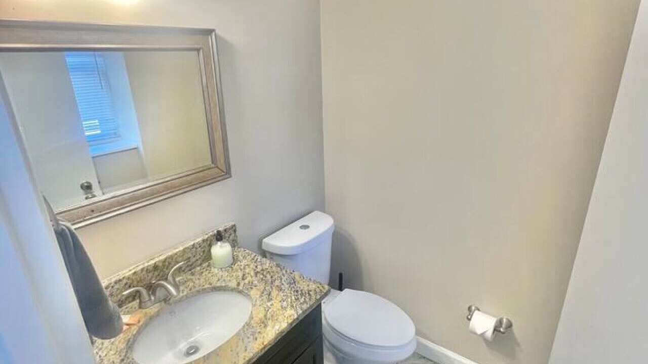 Photo of Bathroom in DeBaliviere Place