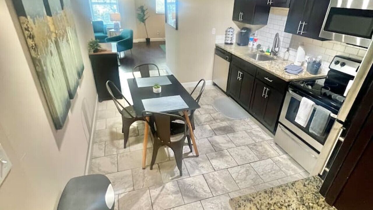 Photo of Kitchen in DeBaliviere Place