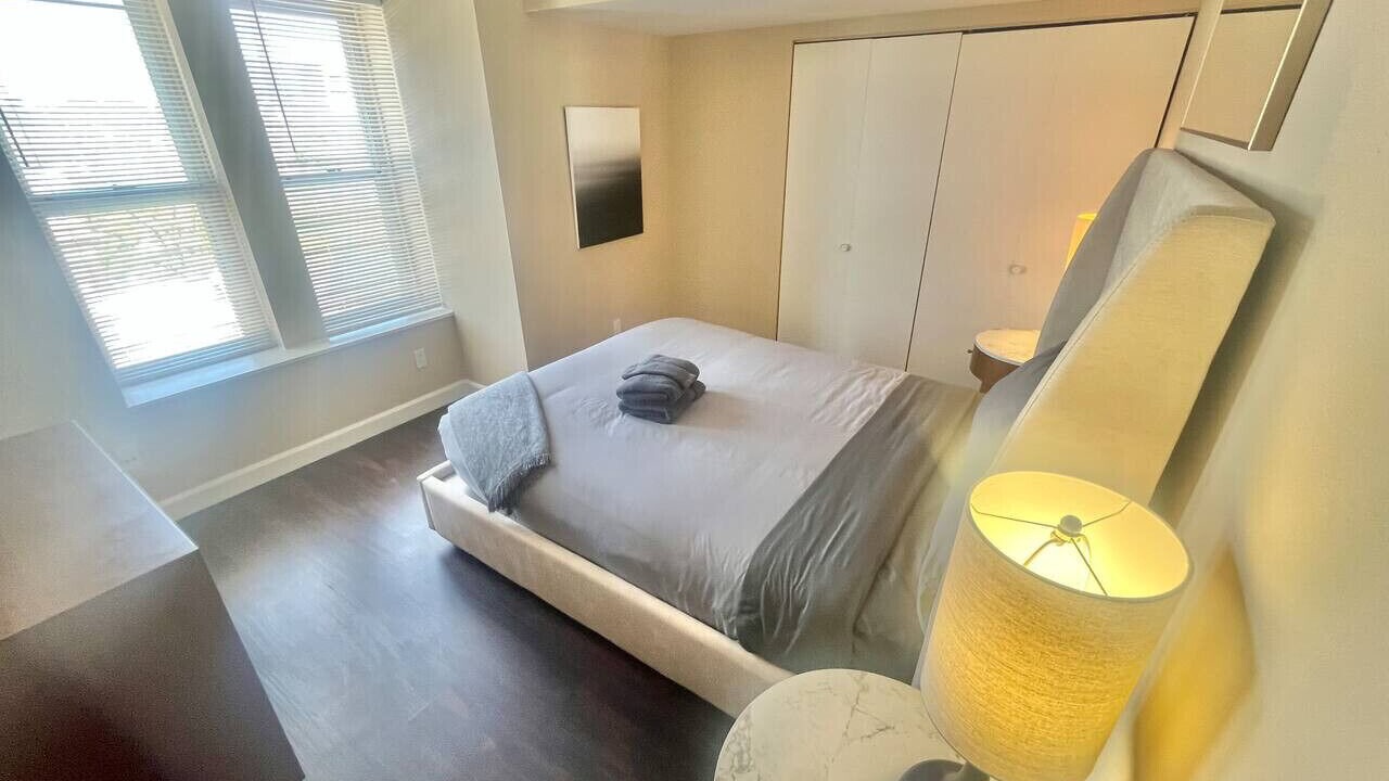 Photo of Bedroom in DeBaliviere Place