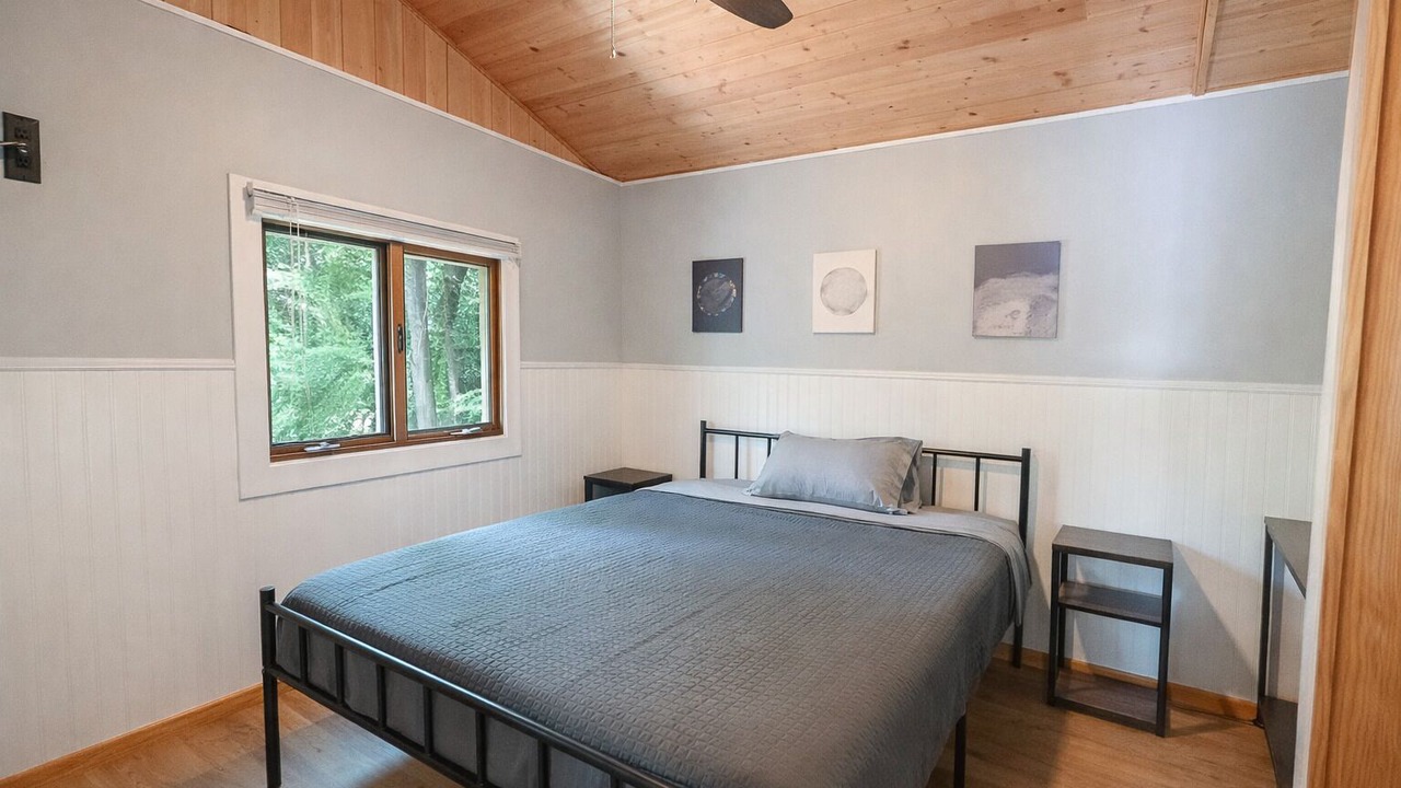 Photo of Bedroom in Newaygo