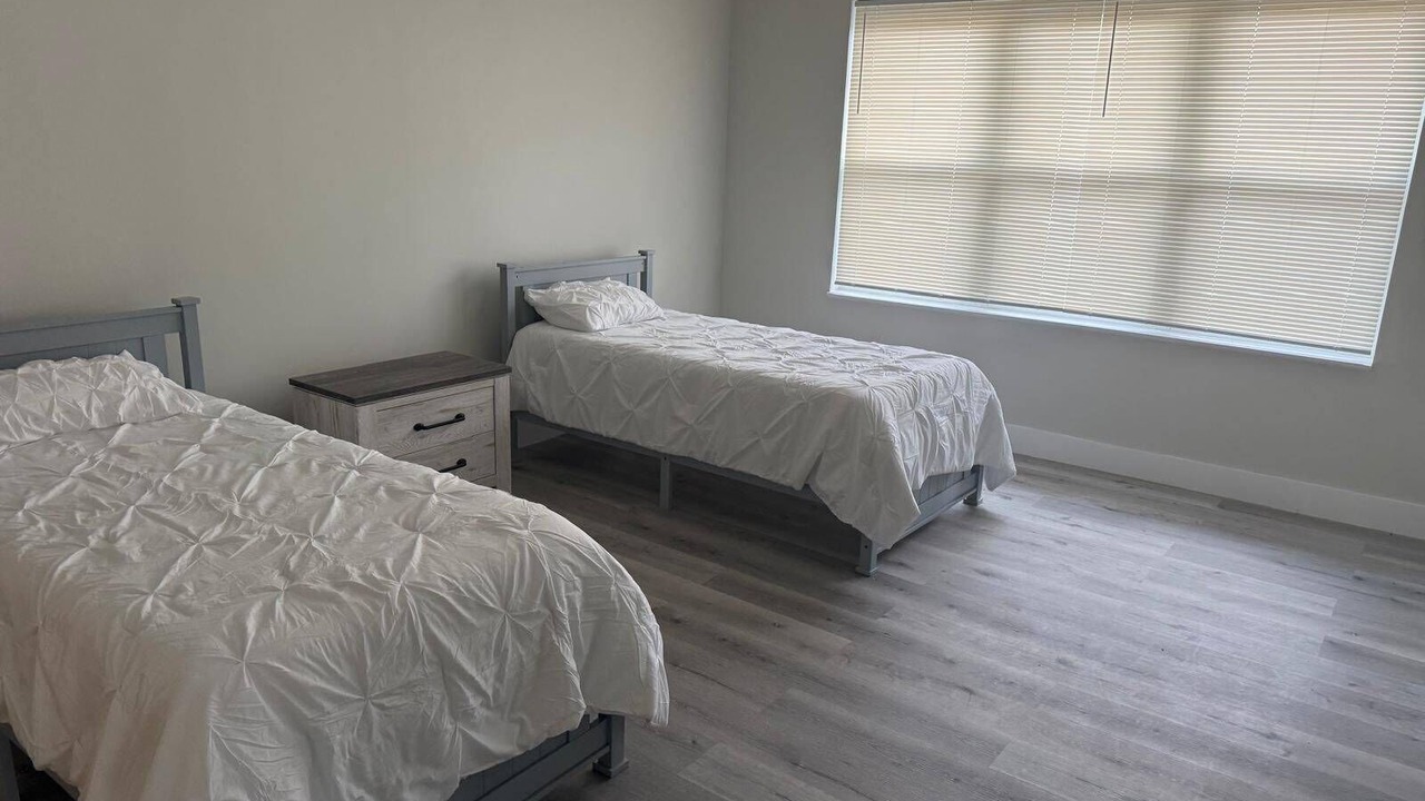 Photo of Bedroom in Pine Castle
