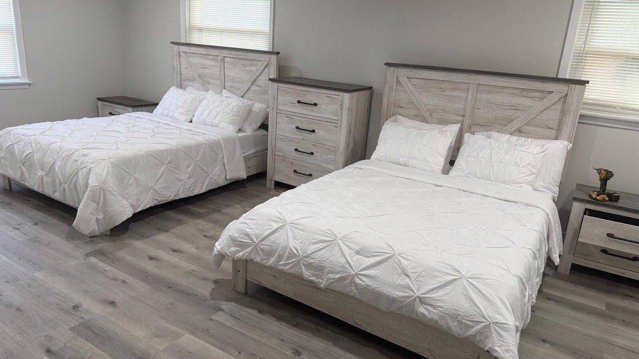 Photo of Bedroom in Pine Castle