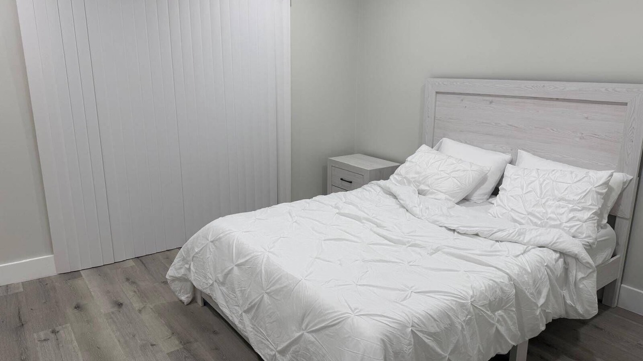 Photo of Bedroom in Pine Castle