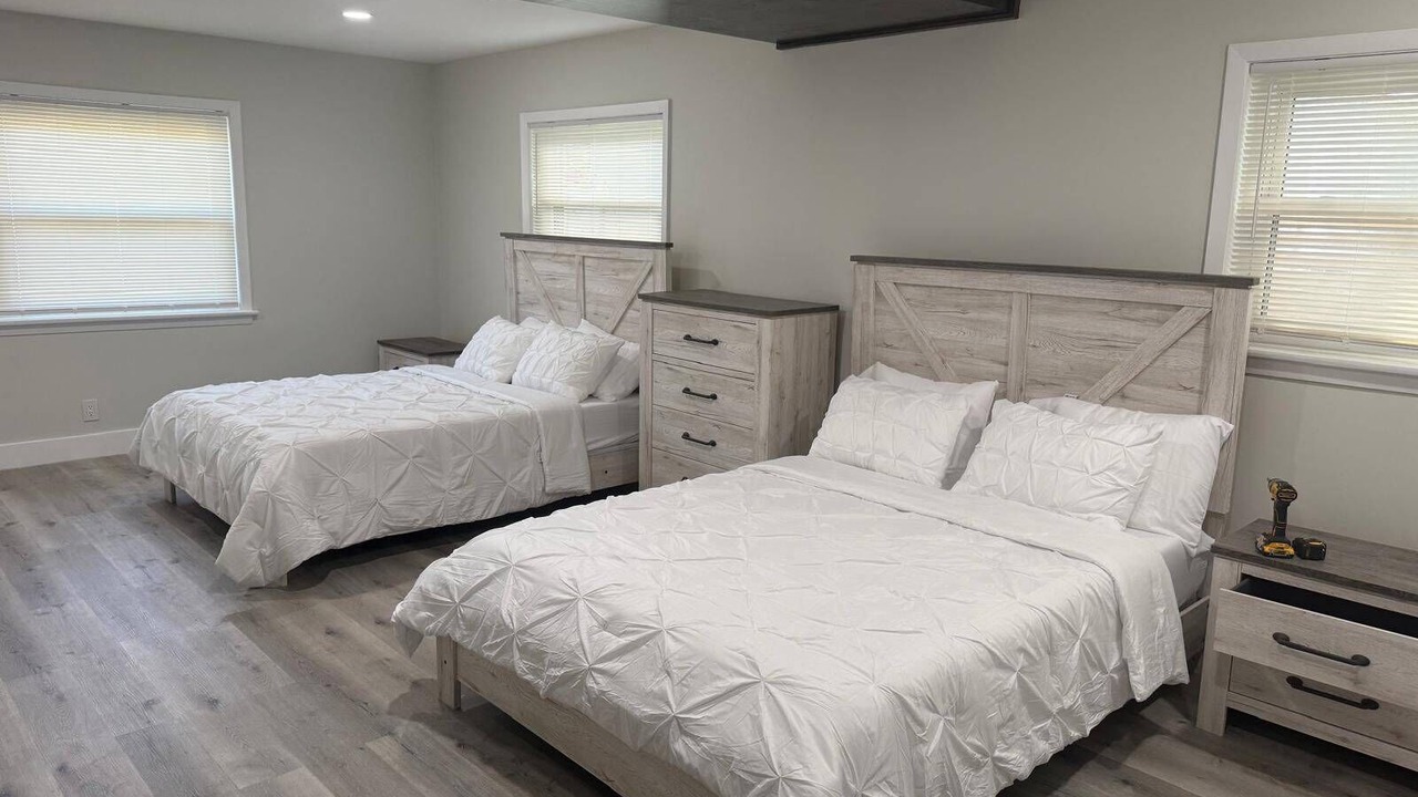 Photo of Bedroom in Pine Castle