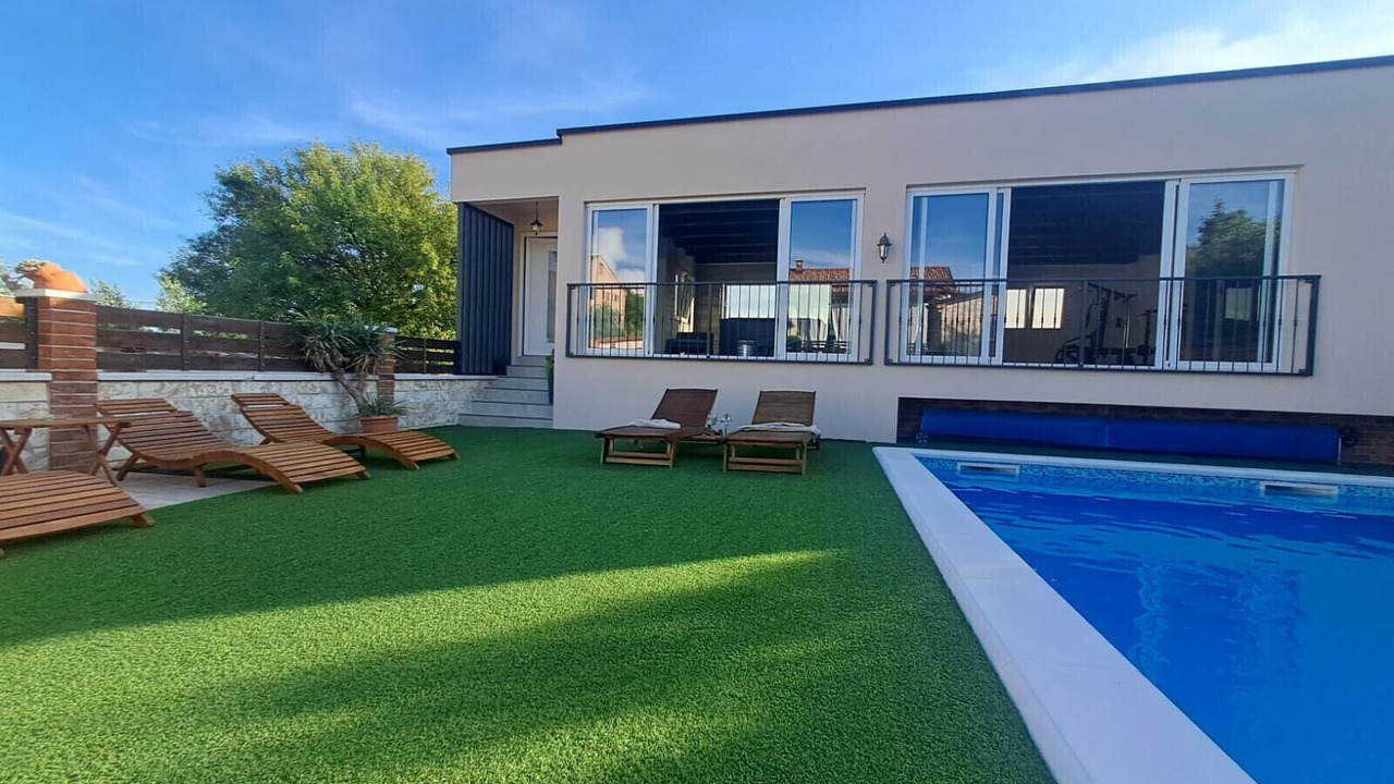 Photo of Outdoor in Polaca