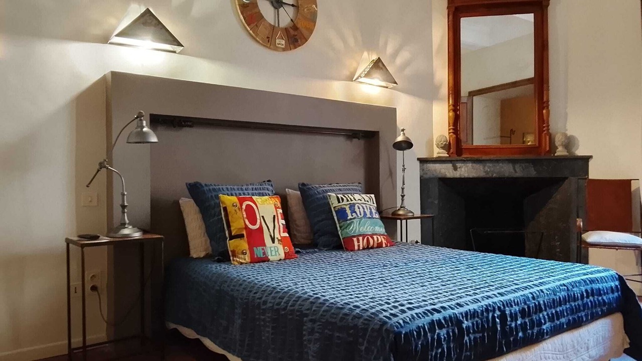 Photo of Bedroom in Saint-Saturnin-de-Lucian