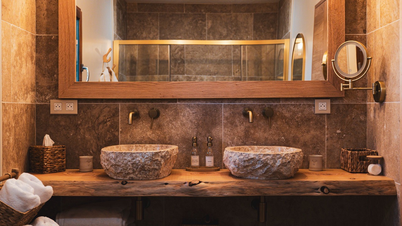 Photo of Bathroom in Fourmetot
