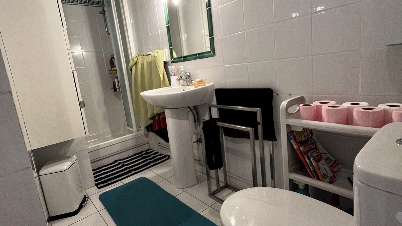 Photo of Bathroom in Saint-Gilles