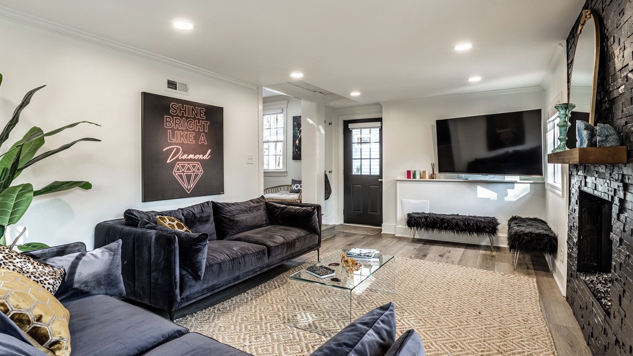 Photo of Livingroom in Zionsville