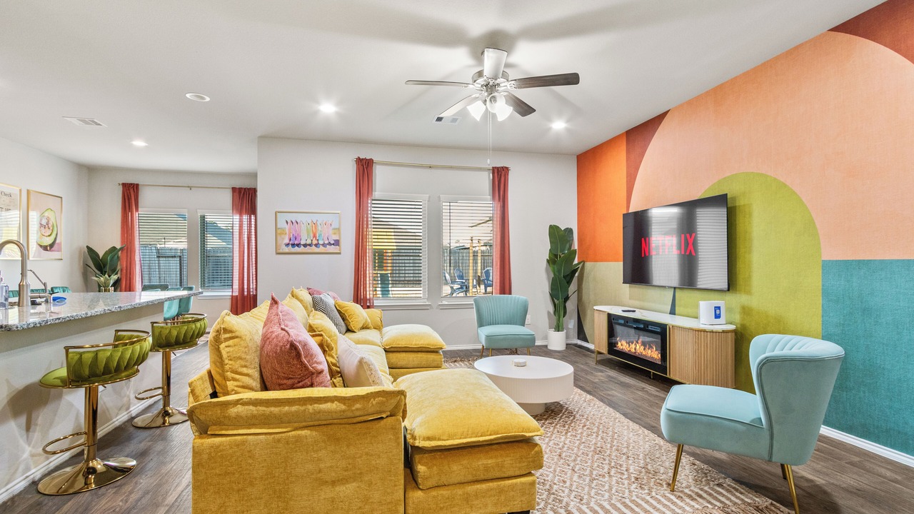 Photo of Livingroom in Spring