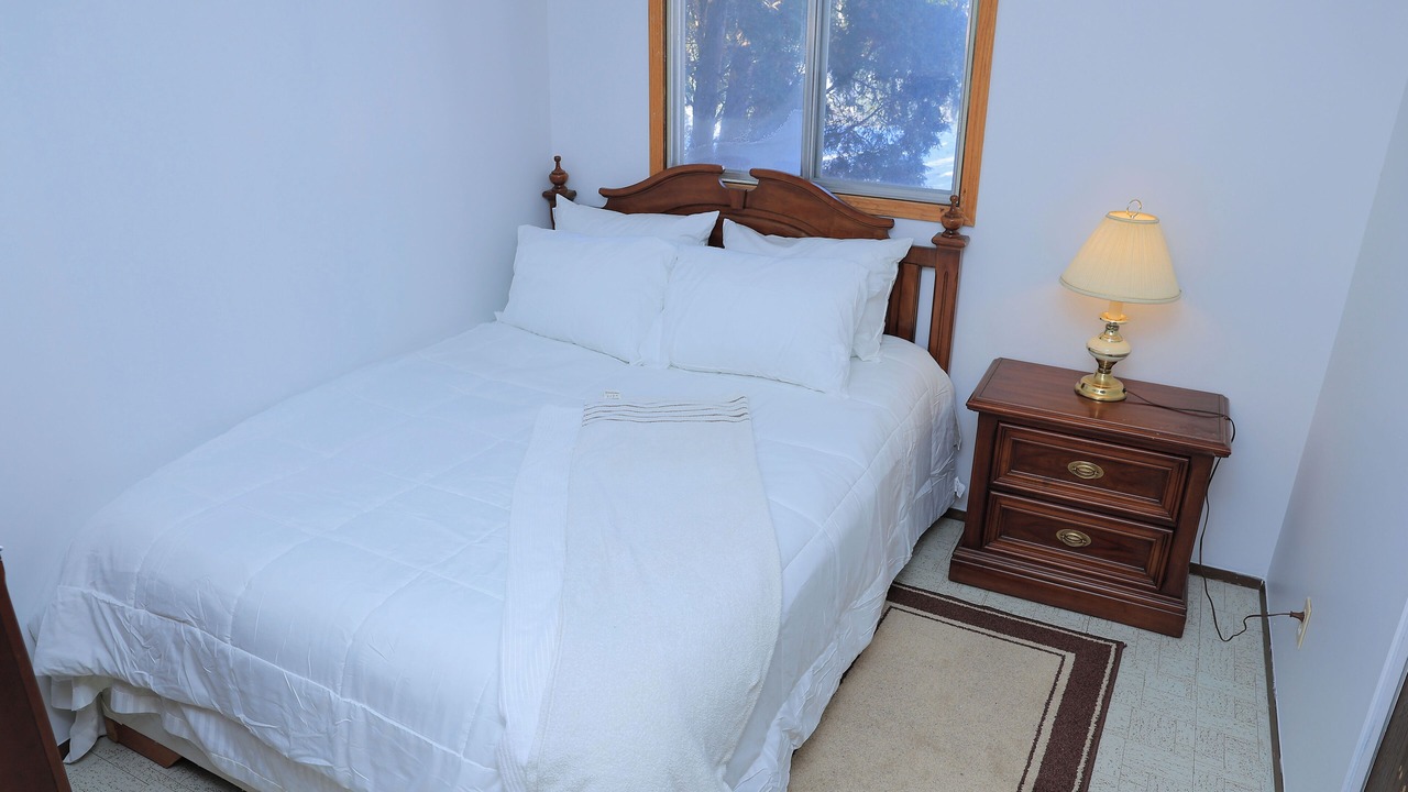 Photo of Bedroom in Birds Hill