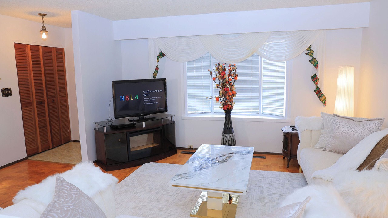 Photo of Livingroom in Birds Hill