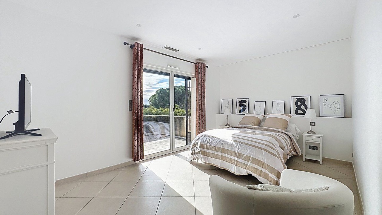 Photo of Bedroom in Teyran