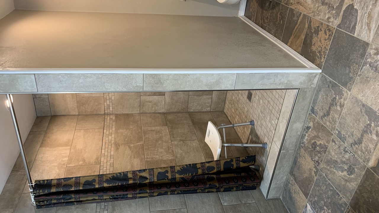 Photo of Bathroom in Sallisaw