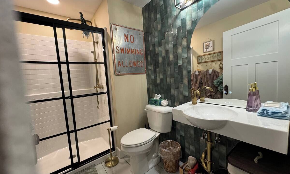 Photo of Bathroom in Perryville