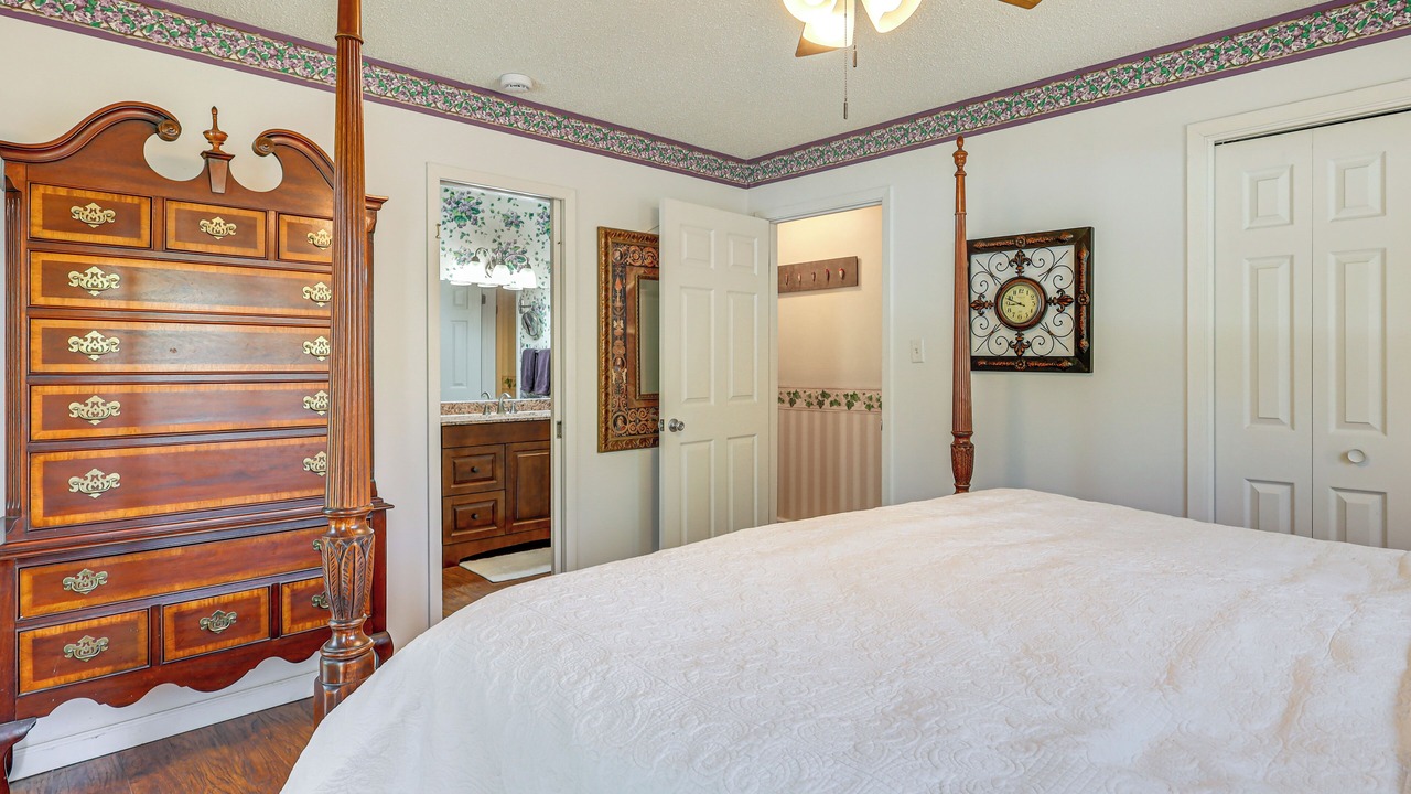 Photo of Bedroom in Jewett