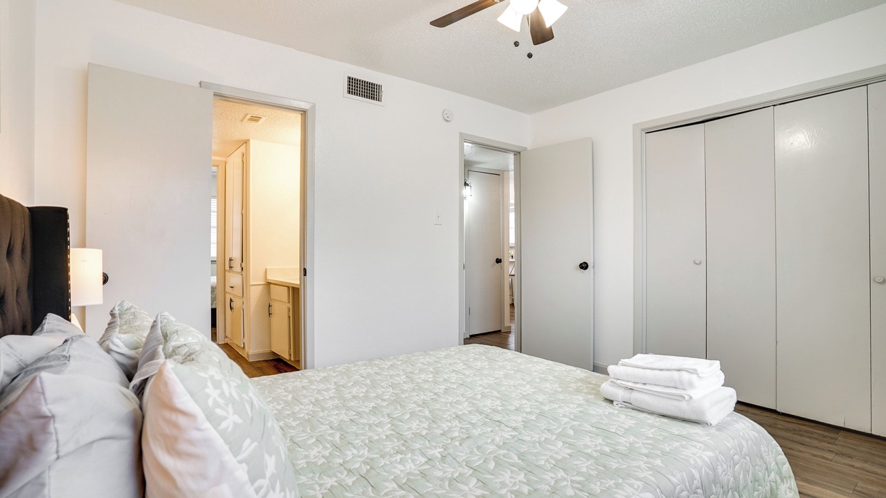 Photo of Bedroom in West Arlington
