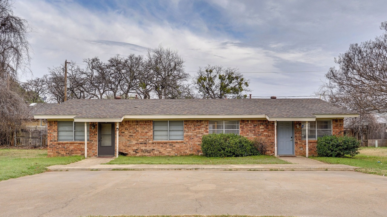 Photo of Outdoor in West Arlington