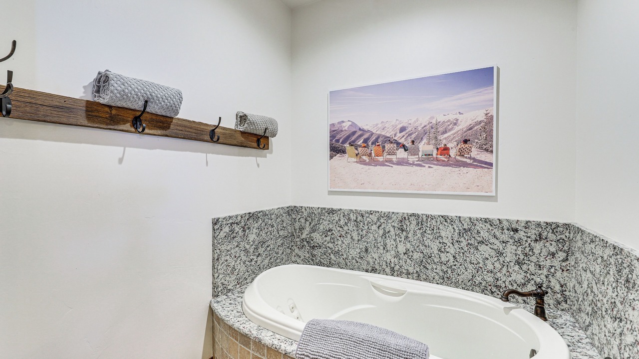 Photo of Bathroom in Gunnison