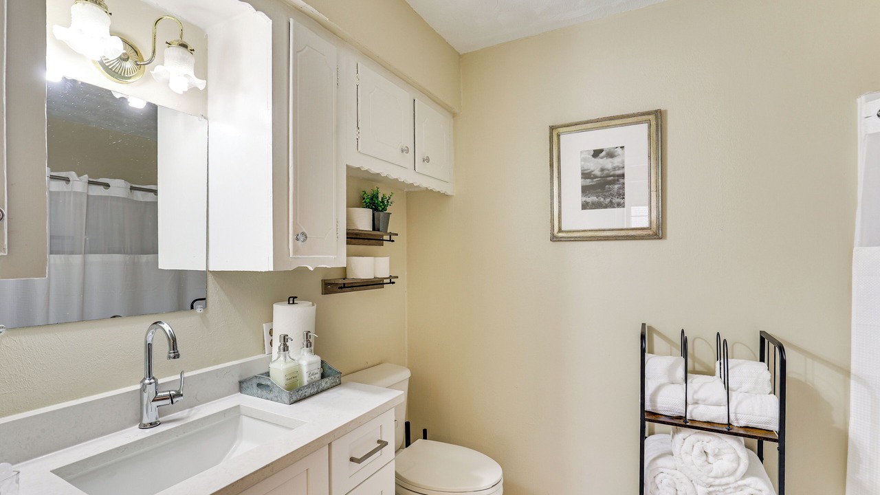 Photo of Bathroom in Kennard