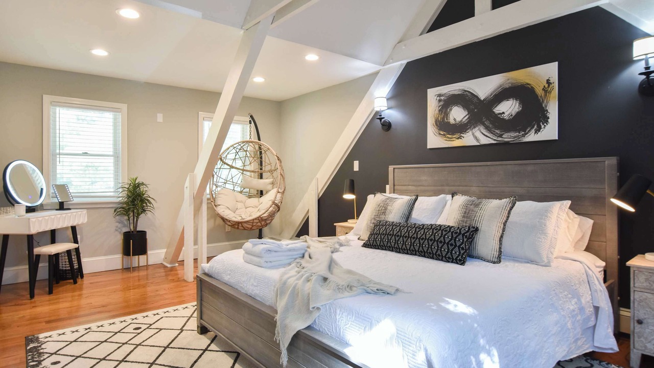 Photo of Bedroom in Osterville