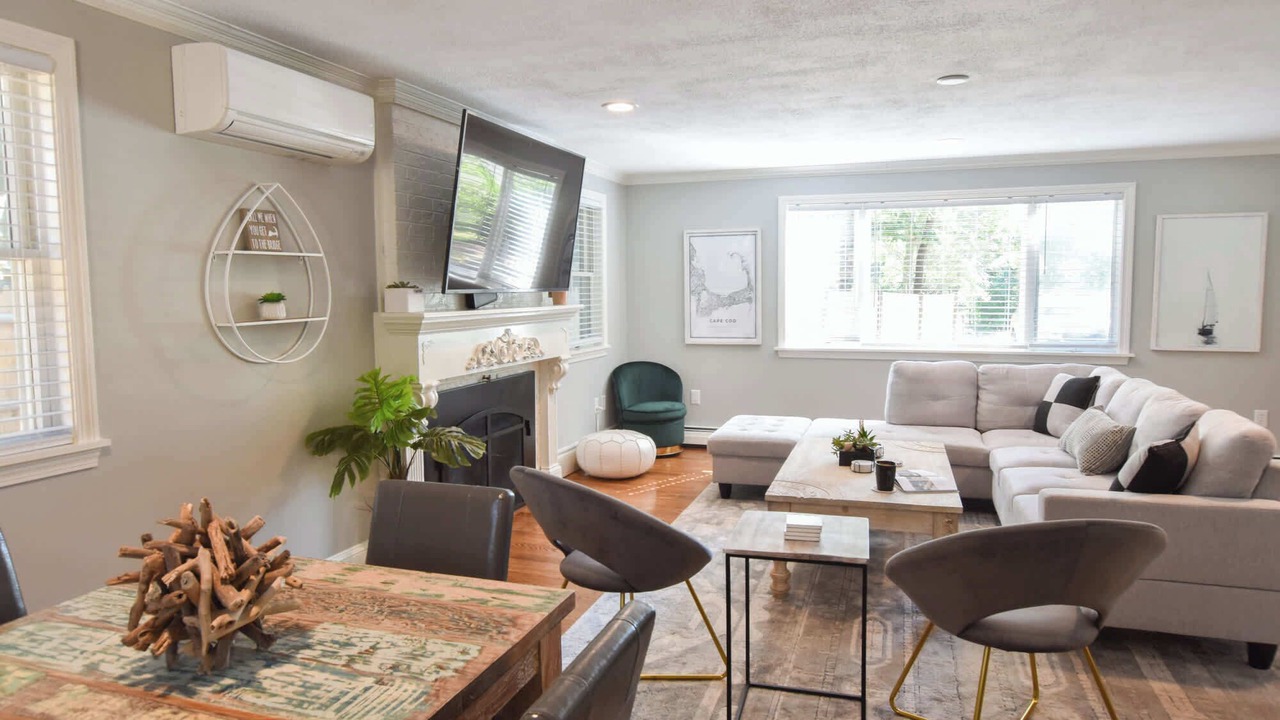 Photo of Livingroom in Osterville