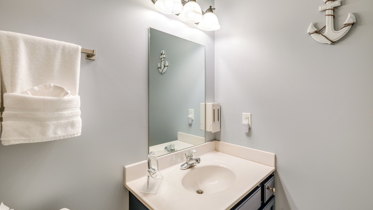 Photo of Bathroom in Huddleston