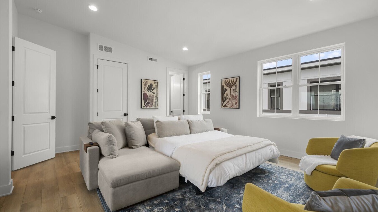 Photo of Bedroom in Oakley