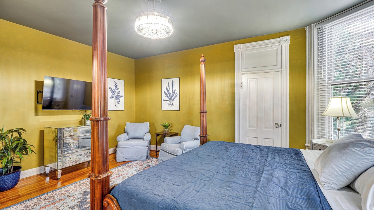 Photo of Bedroom in Danville