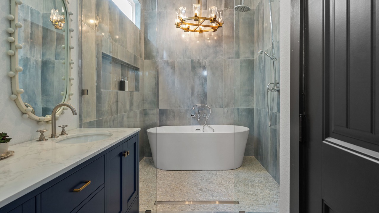 Photo of Bathroom in Tool