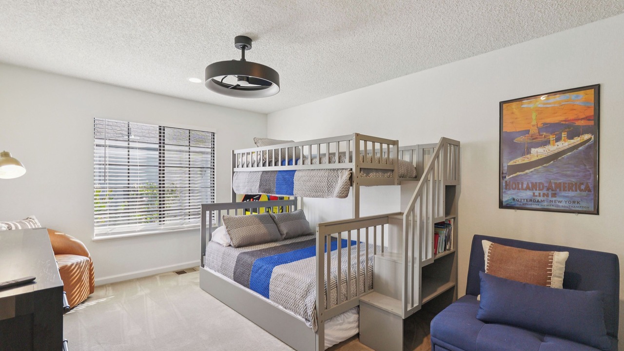 Photo of Bedroom in Discovery Bay