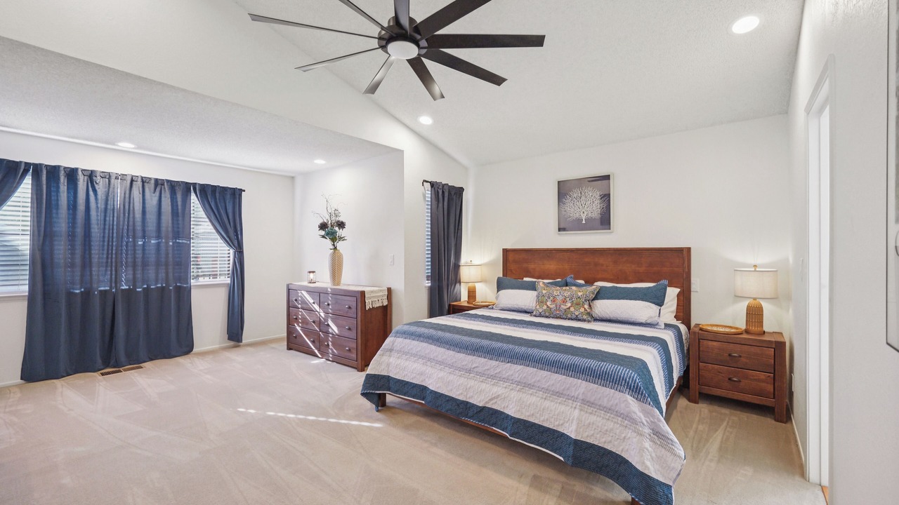 Photo of Bedroom in Discovery Bay