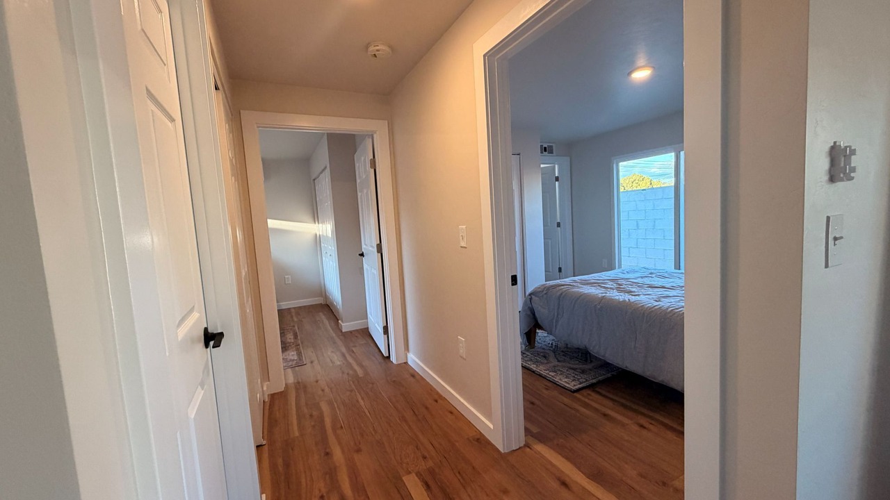 Photo of Bedroom in Blenman-Elm