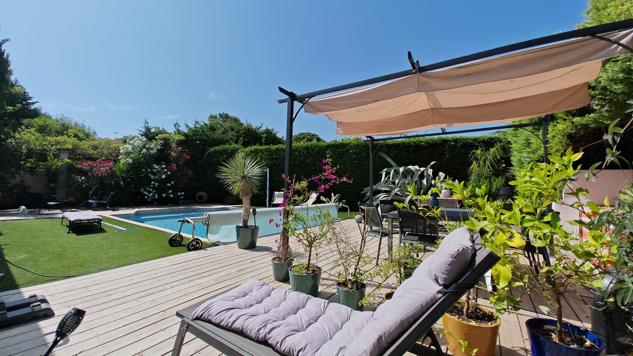 Photo of Patio Balcony in Clarensac