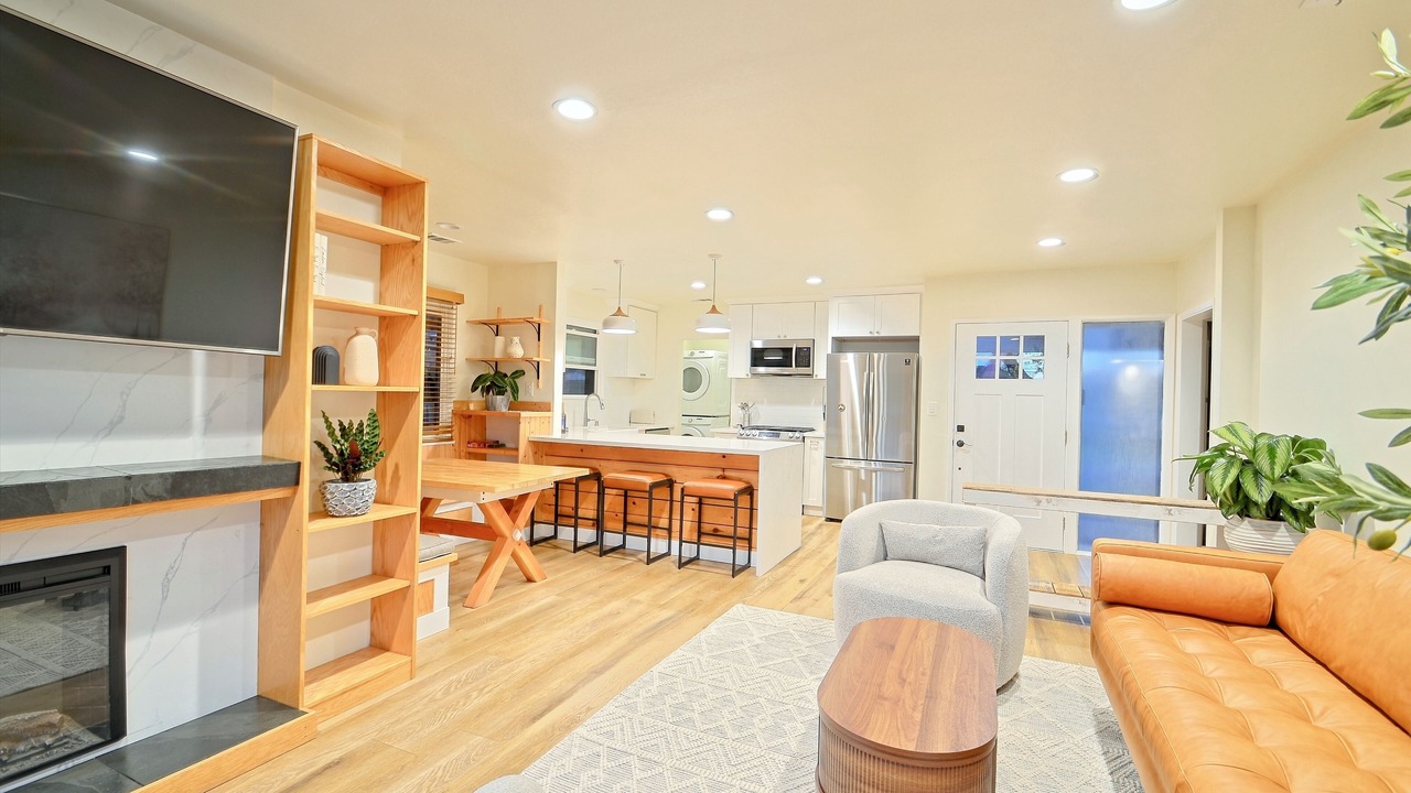 Photo of Livingroom in The Plaza