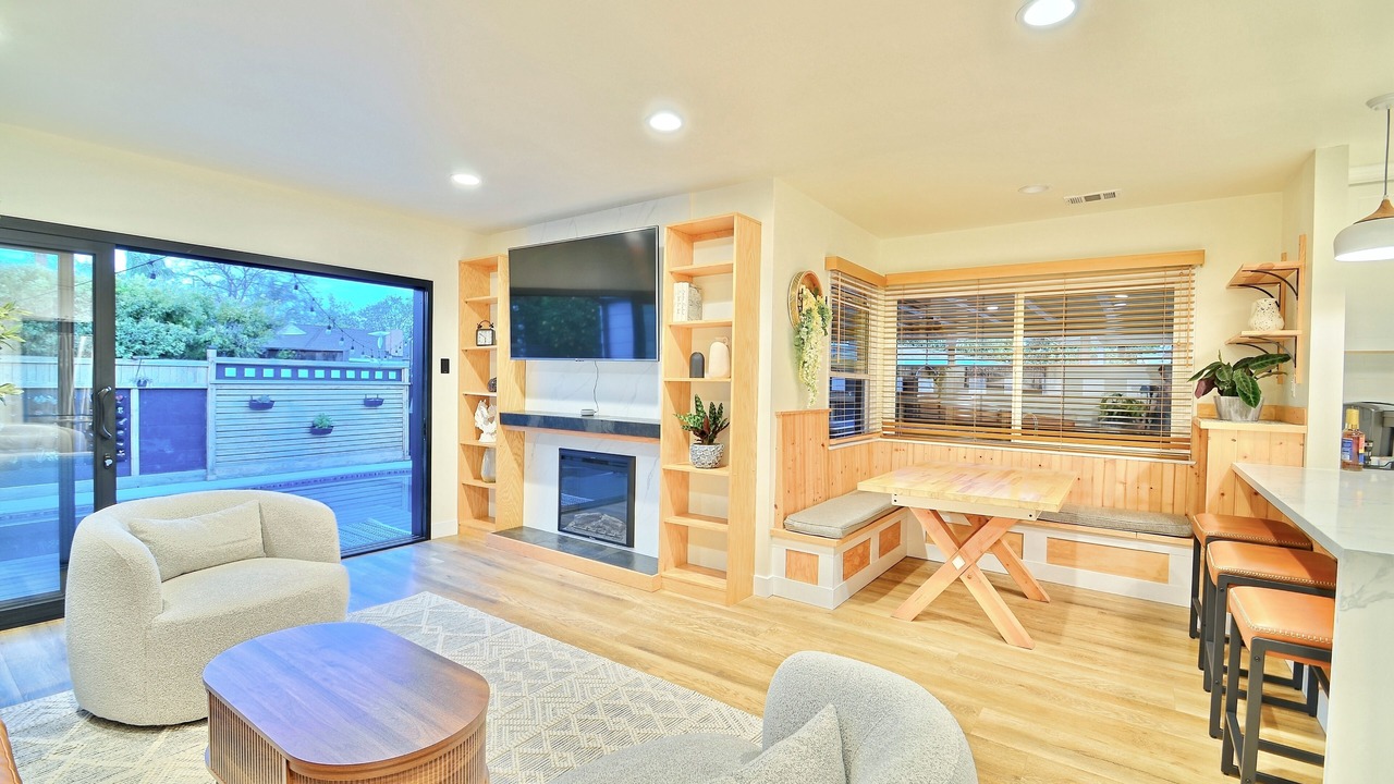 Photo of Livingroom in The Plaza